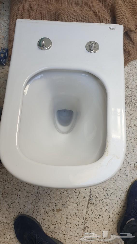 قاعدة حمام معلقه جروهي64521977671553110