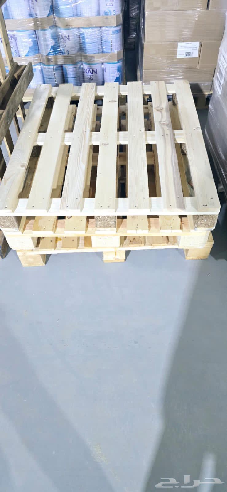 بنشتري جميع انواع الطبالي الخشب والبلاستيك جديد او استكراب64521906799617111