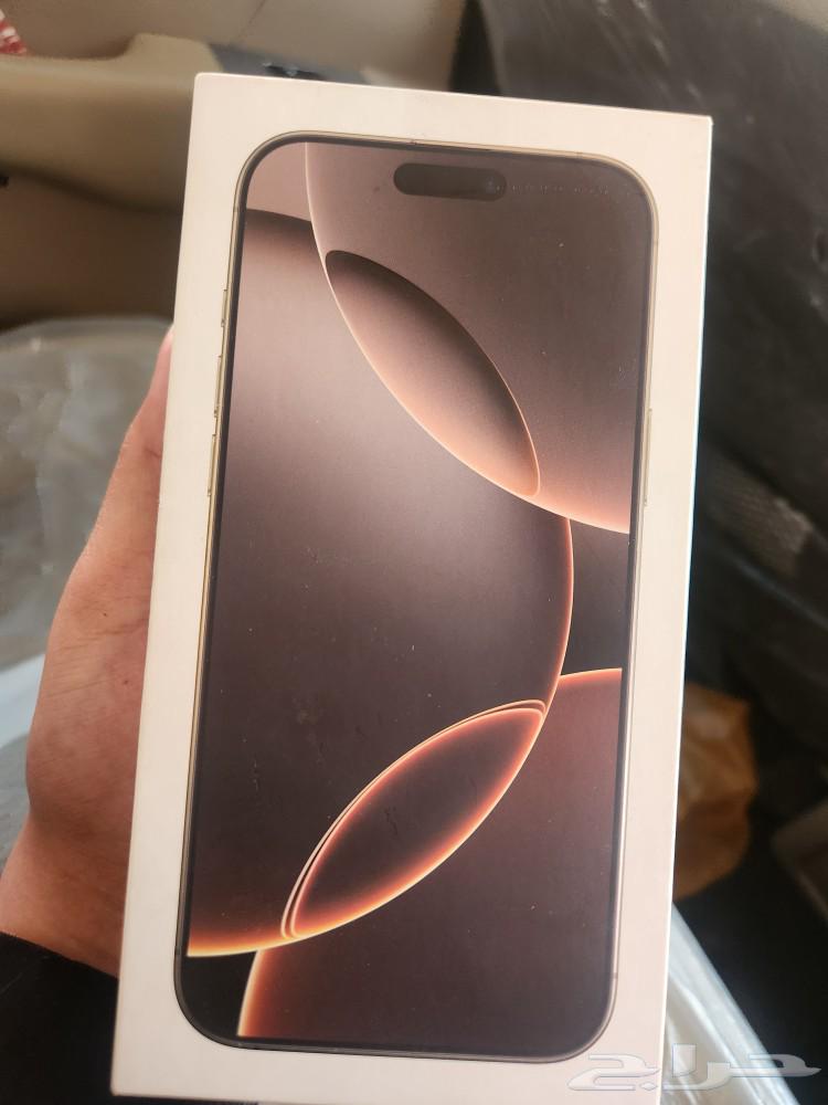 iPhone 16 Pro Max64521780647554110