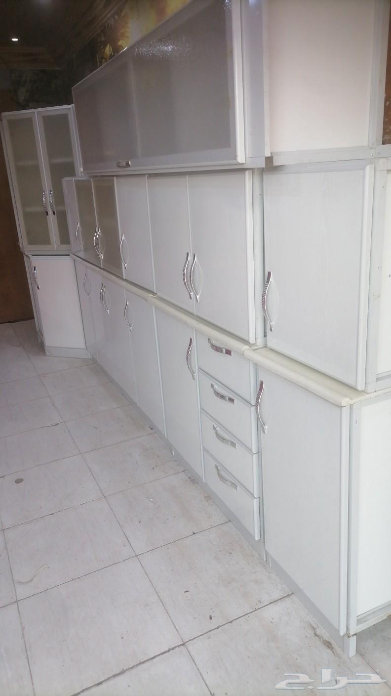 يتوفر لدينا مطابخ مستخدم شبه جديد64526425815427112