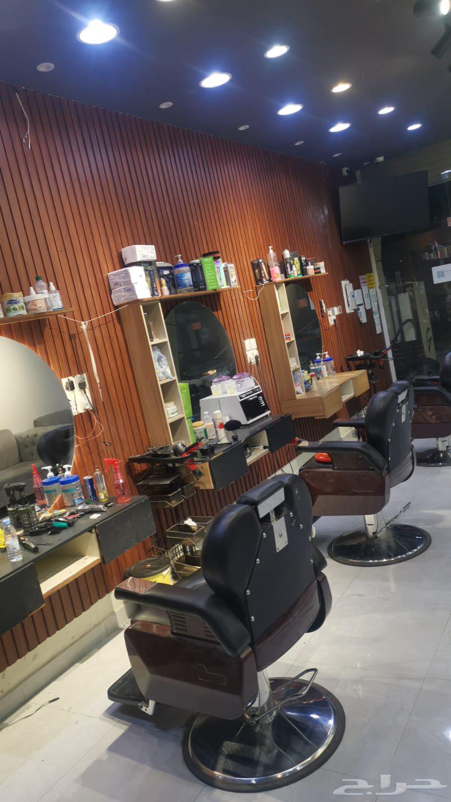 محل حلاقه متكامل للتقبيل وحاليا شغال64144258744323112