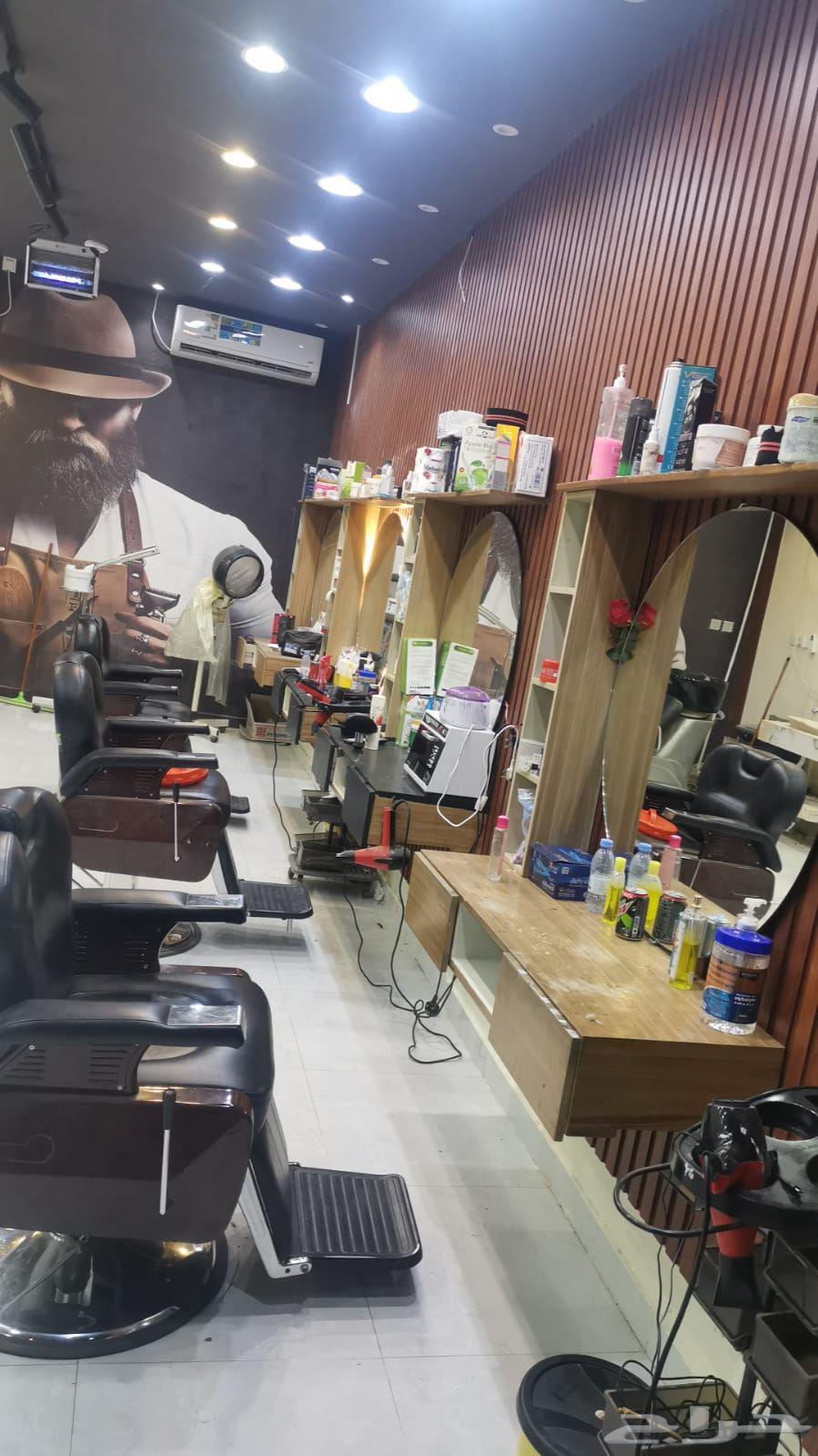 محل حلاقه متكامل للتقبيل وحاليا شغال64144258744323113