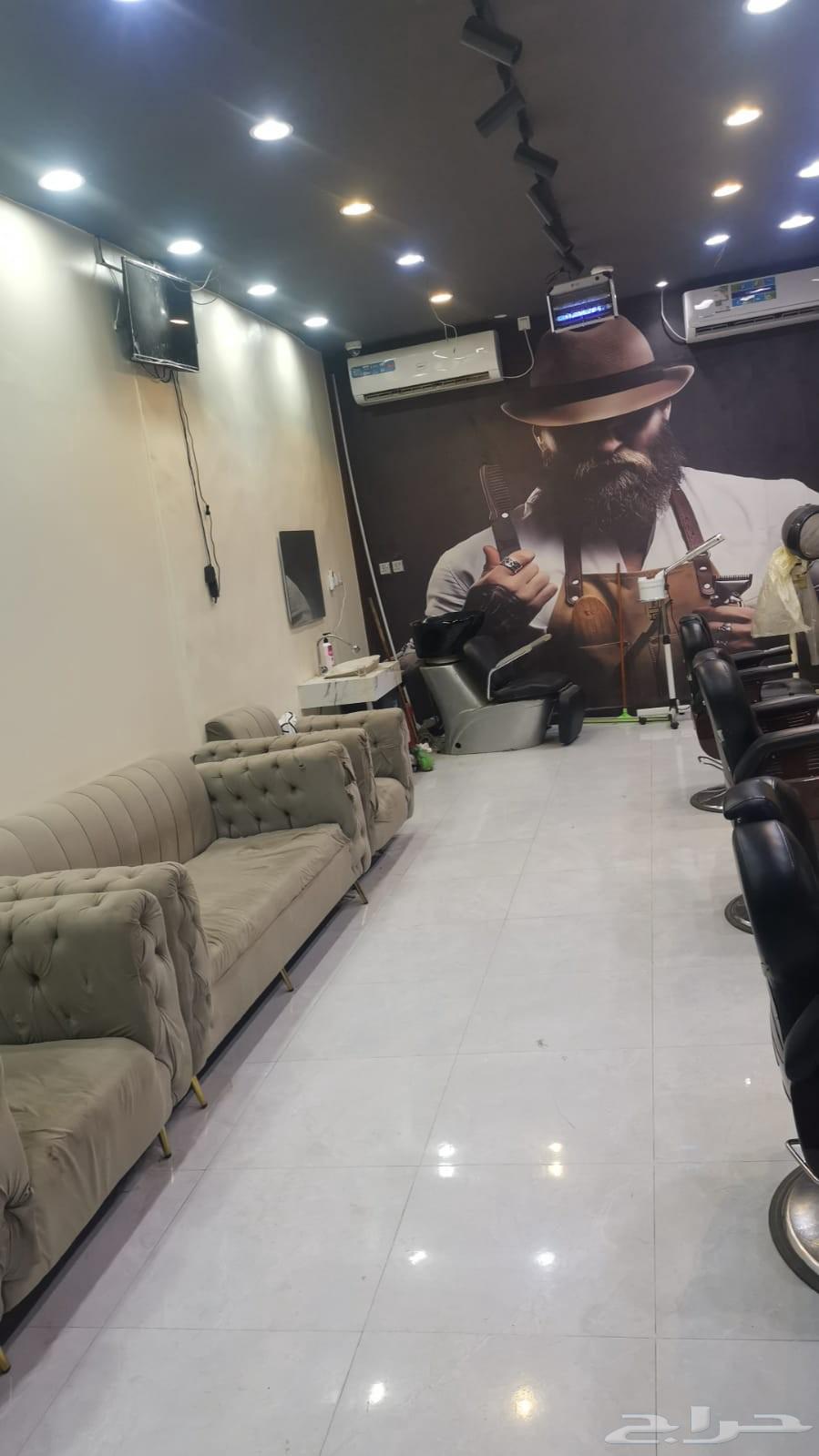 محل حلاقه متكامل للتقبيل وحاليا شغال64144258744323114