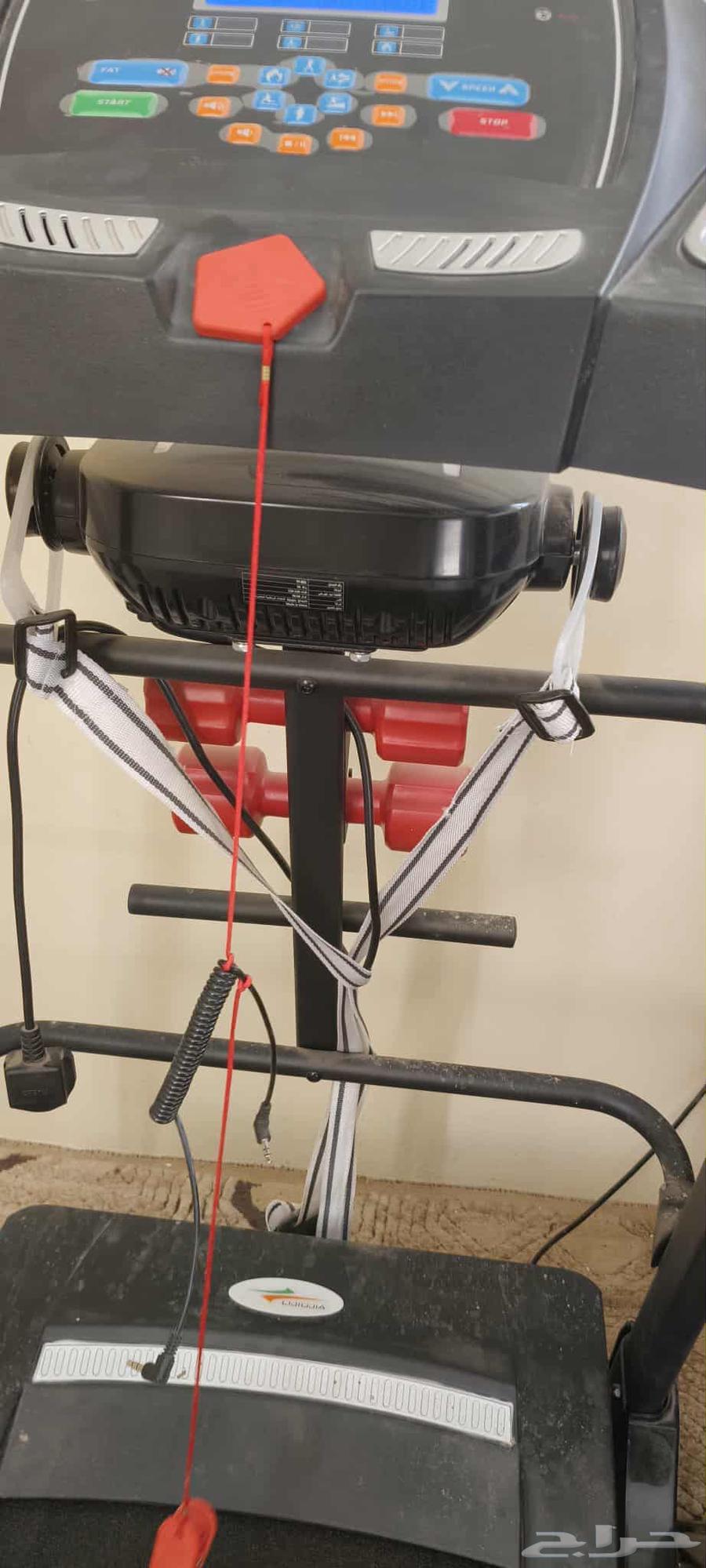 Treadmill and children's car for sale for final exit64526870794242112