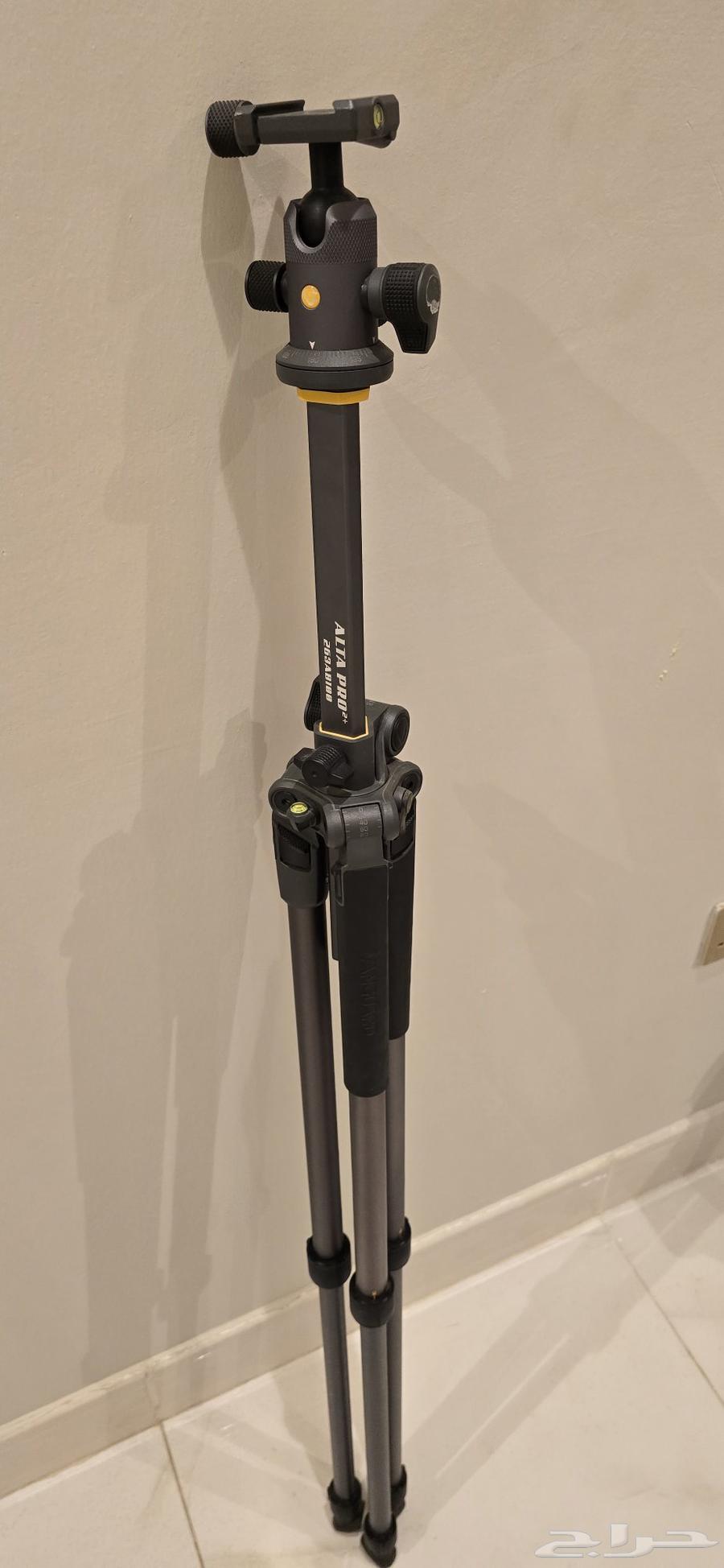 ستاند للبيع جودة عالية64523104736129113