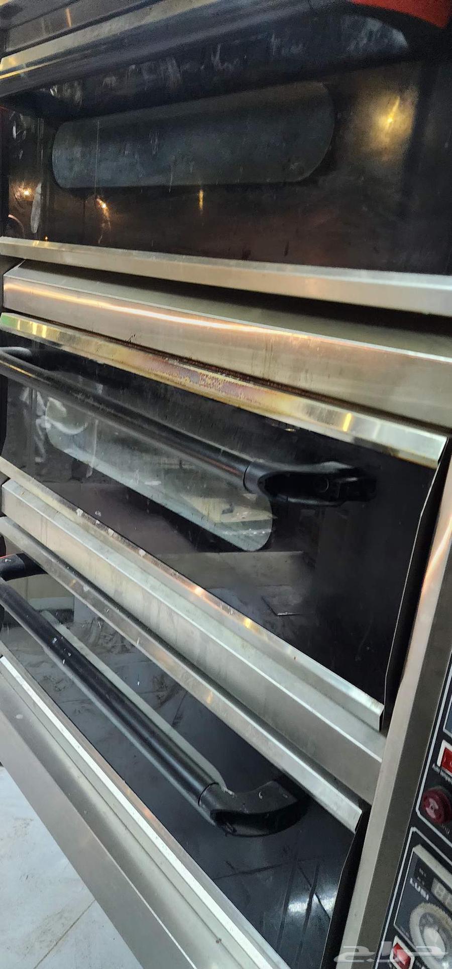 فرن كهربائي 3 ارفف للمطاعم64525691105409110