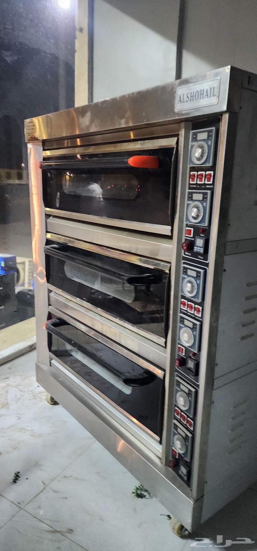 فرن كهربائي 3 ارفف للمطاعم64525691105409111