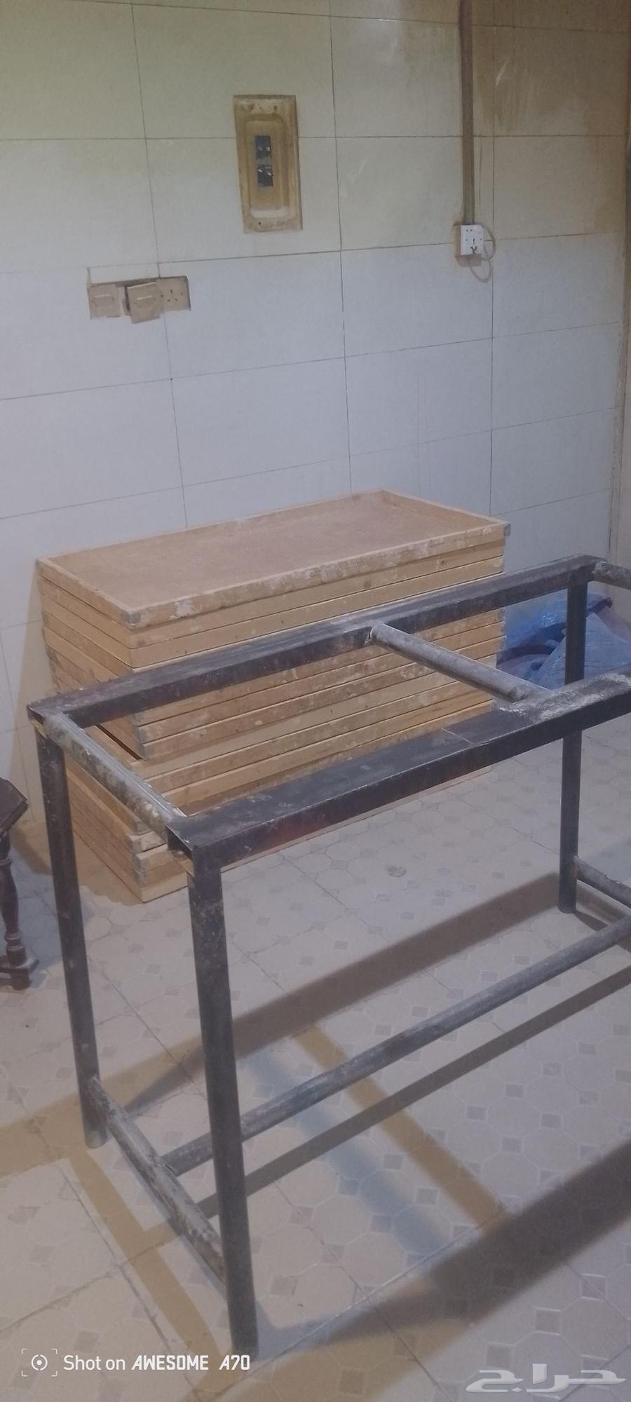 معدات مخبز مصري كامل بحاله جيده64522921716611110