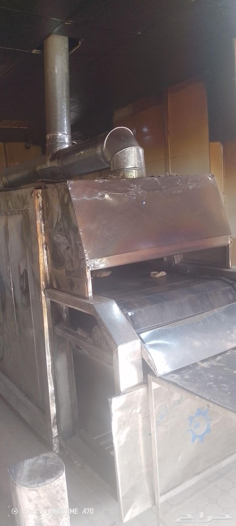 معدات مخبز مصري كامل بحاله جيده64522921716611112