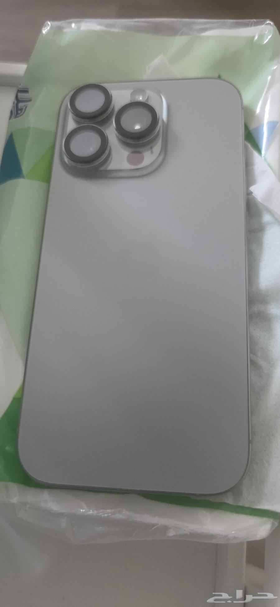 ايفون 16 برو صحراوي للبيع64521949187457111