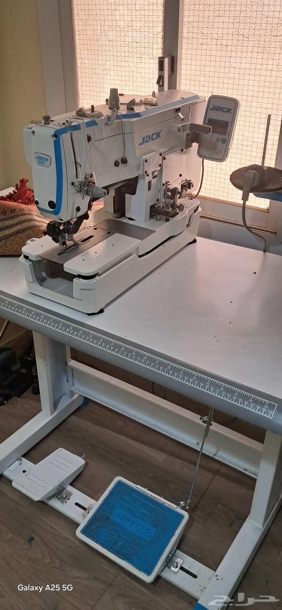 Kaaj   Button  press machines64520346808961110