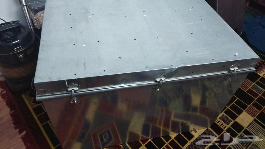 صندوق حديد وسط للبيع64523809540353110