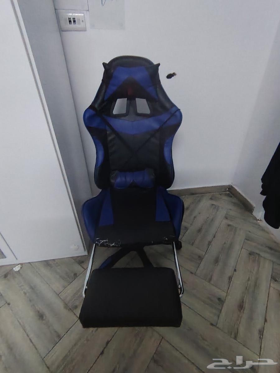 كرسي قيمنق ب100 ريال واليدين موجوده يبغالها تركيب64521454158978112
