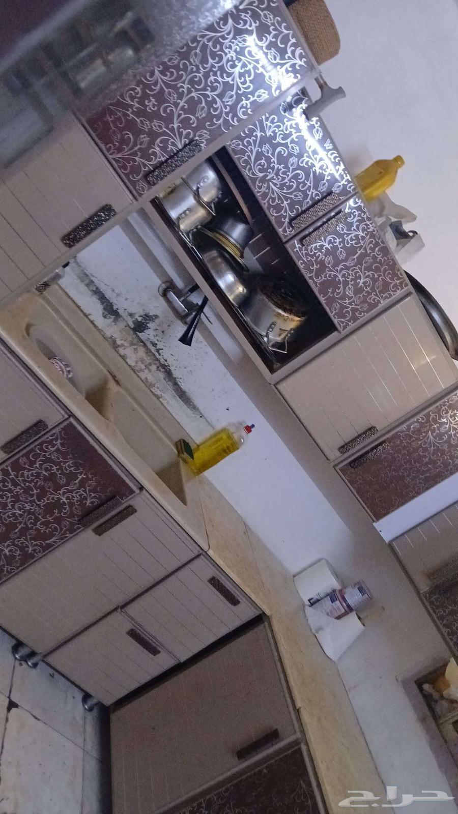 دولاب مطبخ نظيف مستخدم سبب البيع النقل من البيت64531873256835111