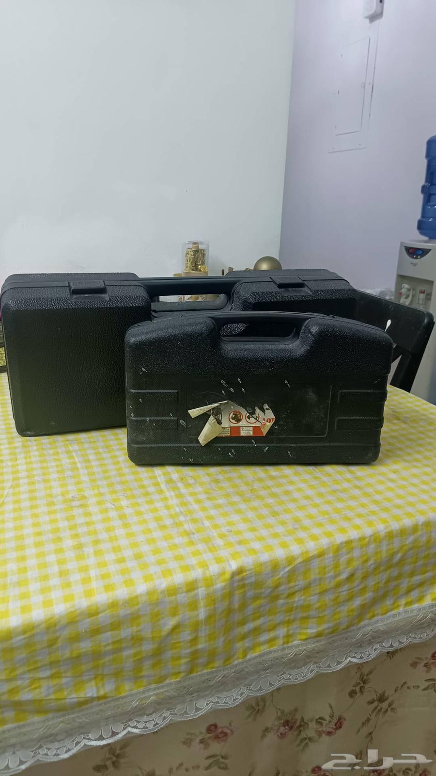 ادوات حديد شبه جديدة واغراضها موجودة كلها البيع مستعجل64530318001154110