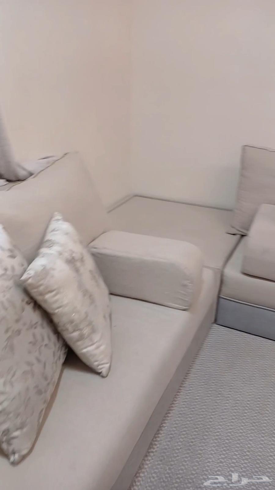 Sofa used for 6 months, selling due to relocation, price 120064533090535297111