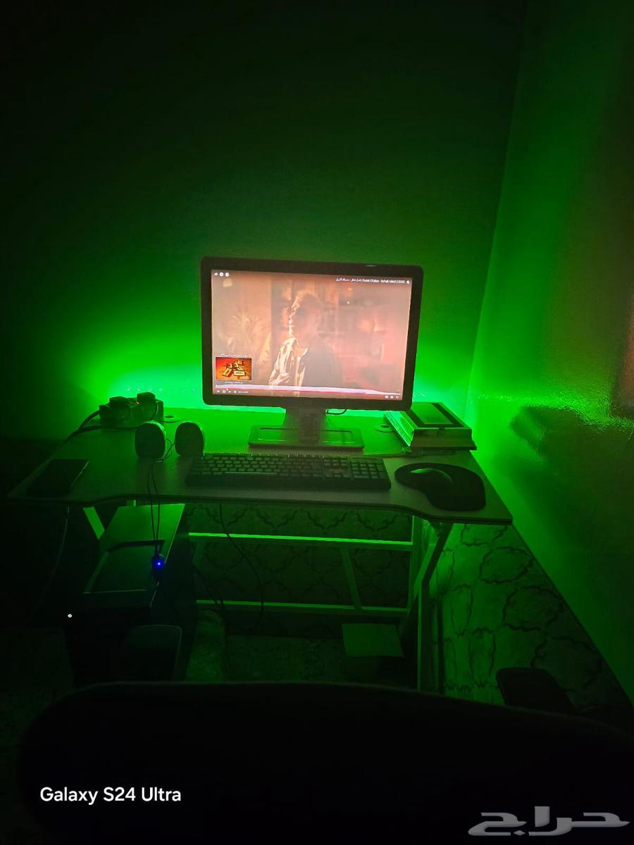 للبيع  كمبيوتر مكتبي كامل   شاشة   كرسي وطاولة LED   ملحق64533846212994111