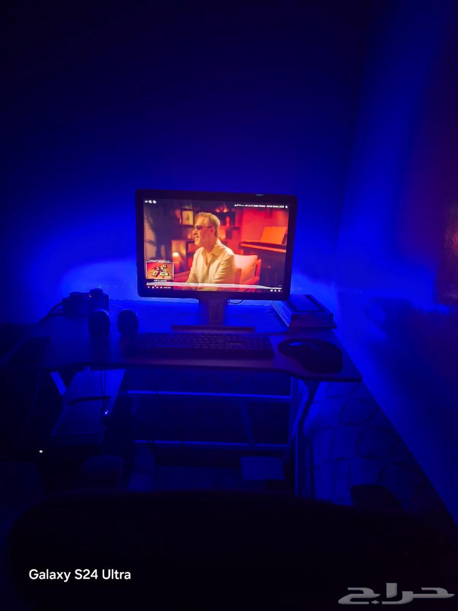 للبيع  كمبيوتر مكتبي كامل   شاشة   كرسي وطاولة LED   ملحق64533846212994110