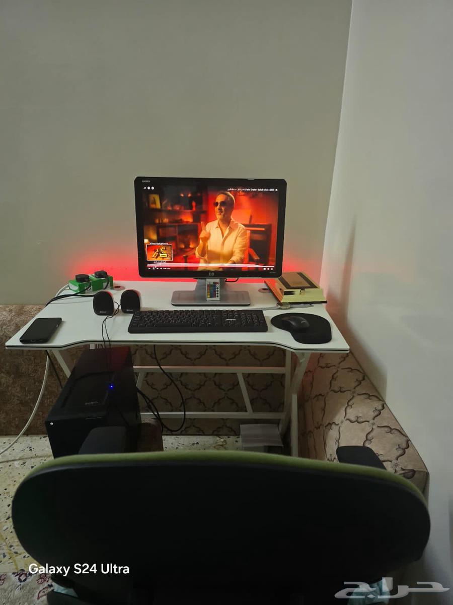للبيع  كمبيوتر مكتبي كامل   شاشة   كرسي وطاولة LED   ملحق64533846212994112