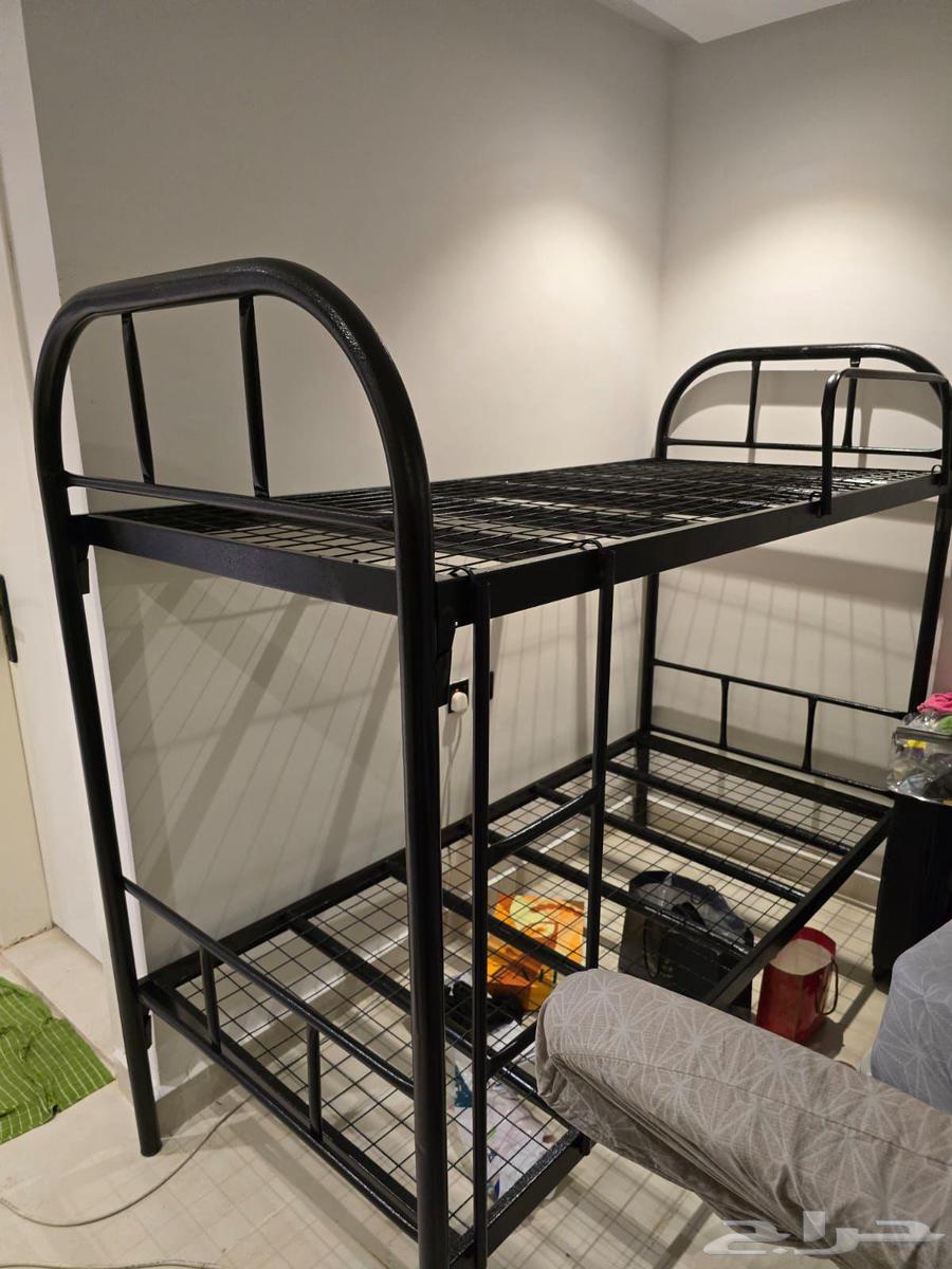 Double and single iron bed, mattress, blanket, pillow, iron closet64534359306499110