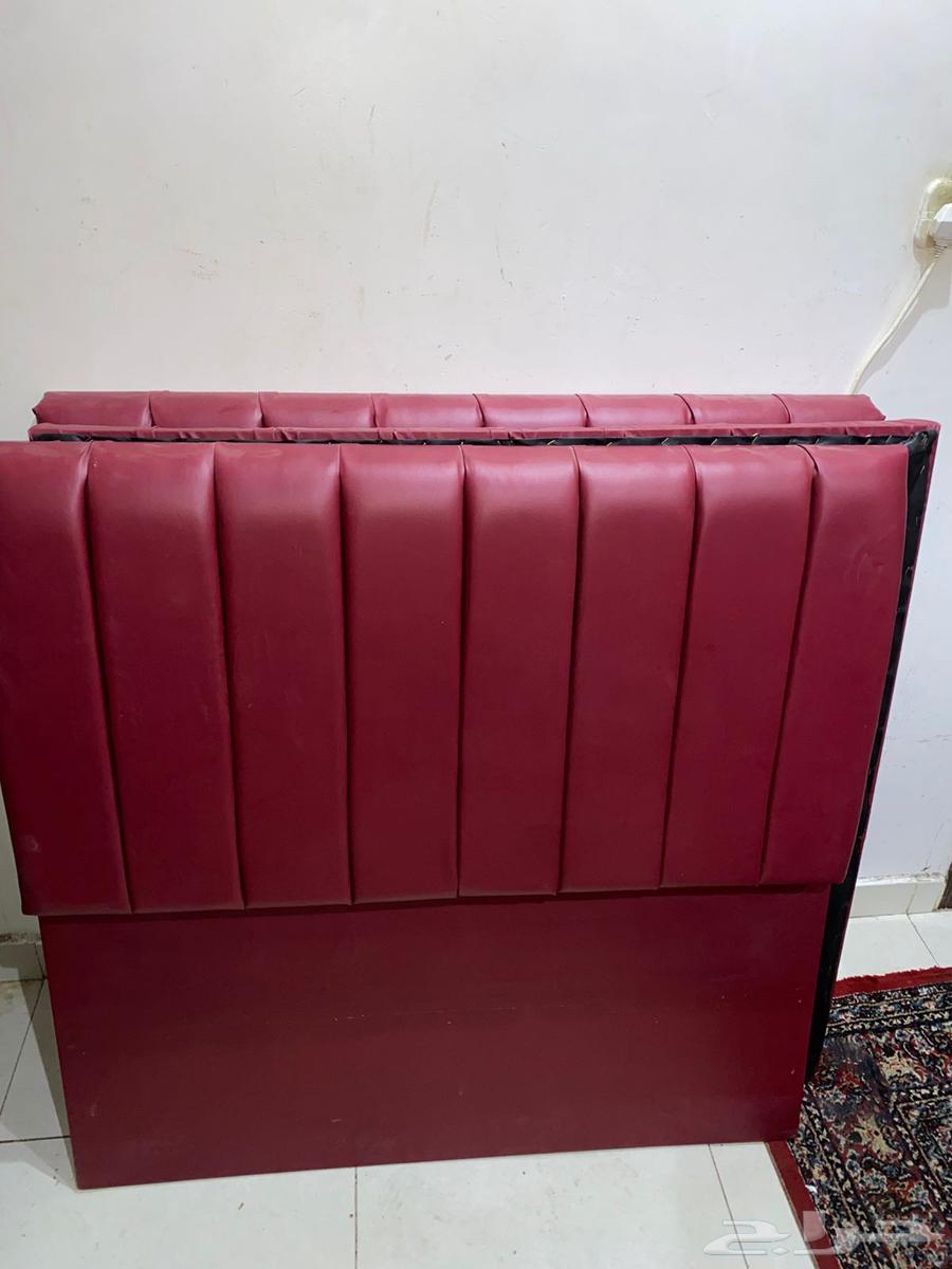 Three beds with mattresses and three tables, all for 60064534649068546111