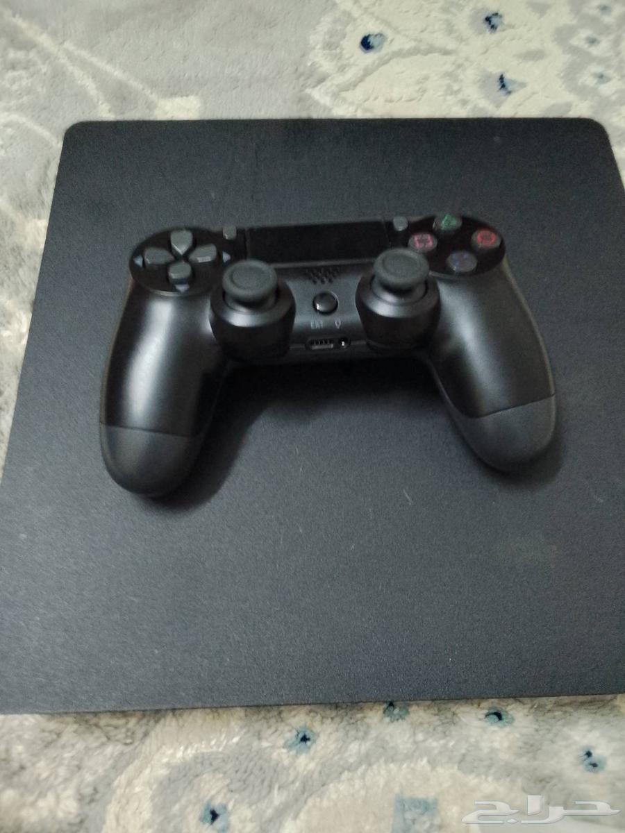 PlayStation 4 for sale, clean and I'll format it for you free with controller and cable64534761641345111