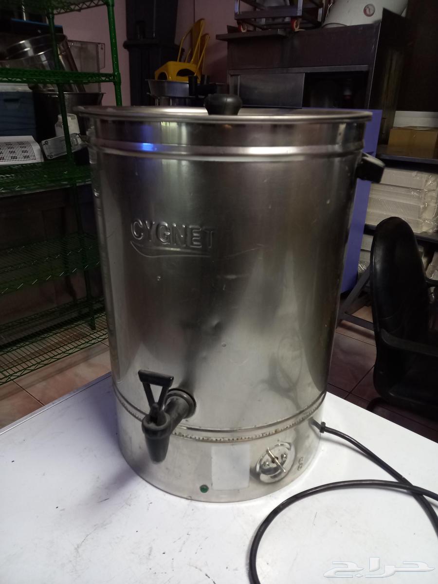 سخان مياة حاله جيدة64534099383938110