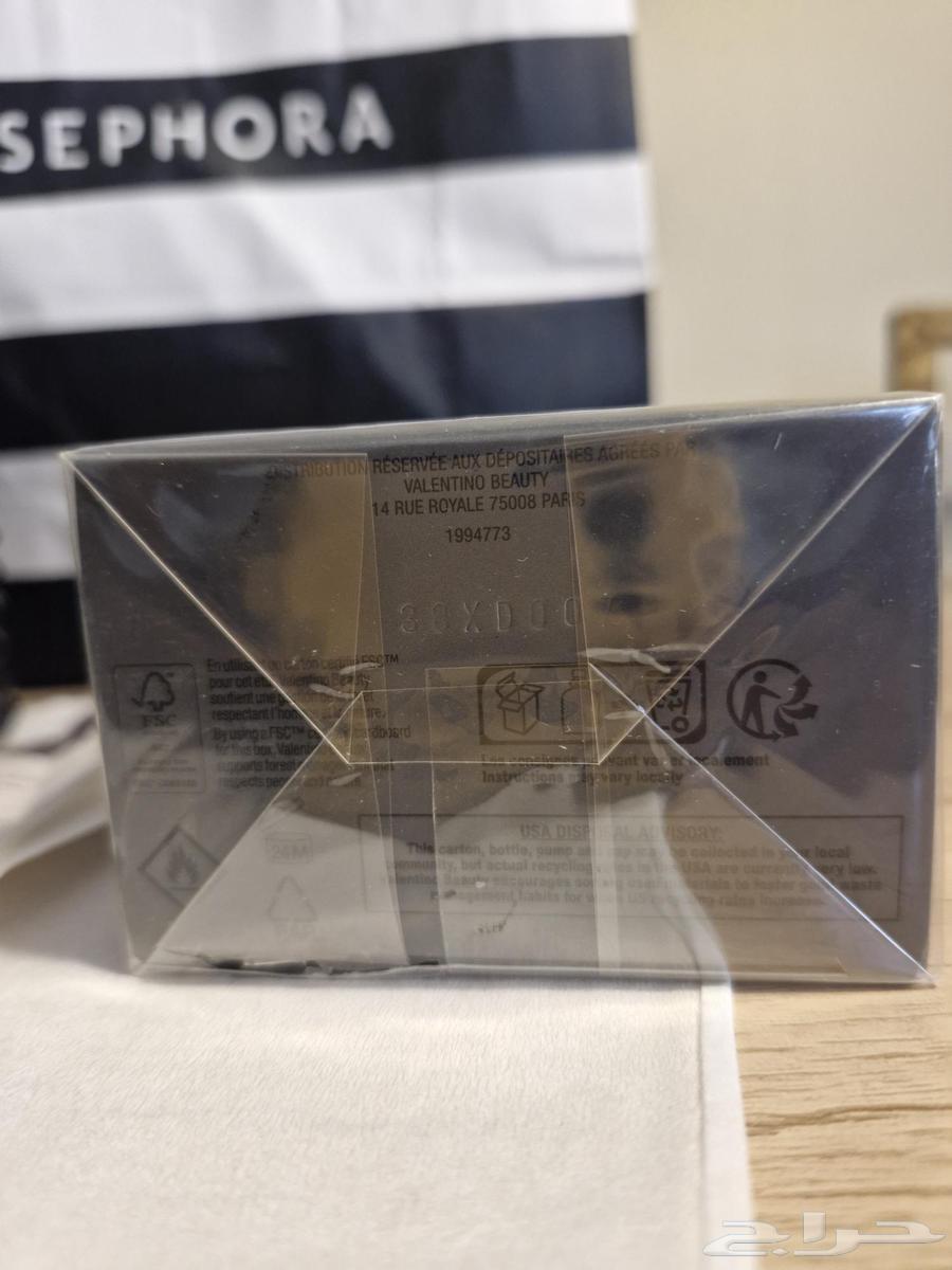 عطر فالنتينو اومو أنتنس جديد من سيفورا النخيل64529165068417112