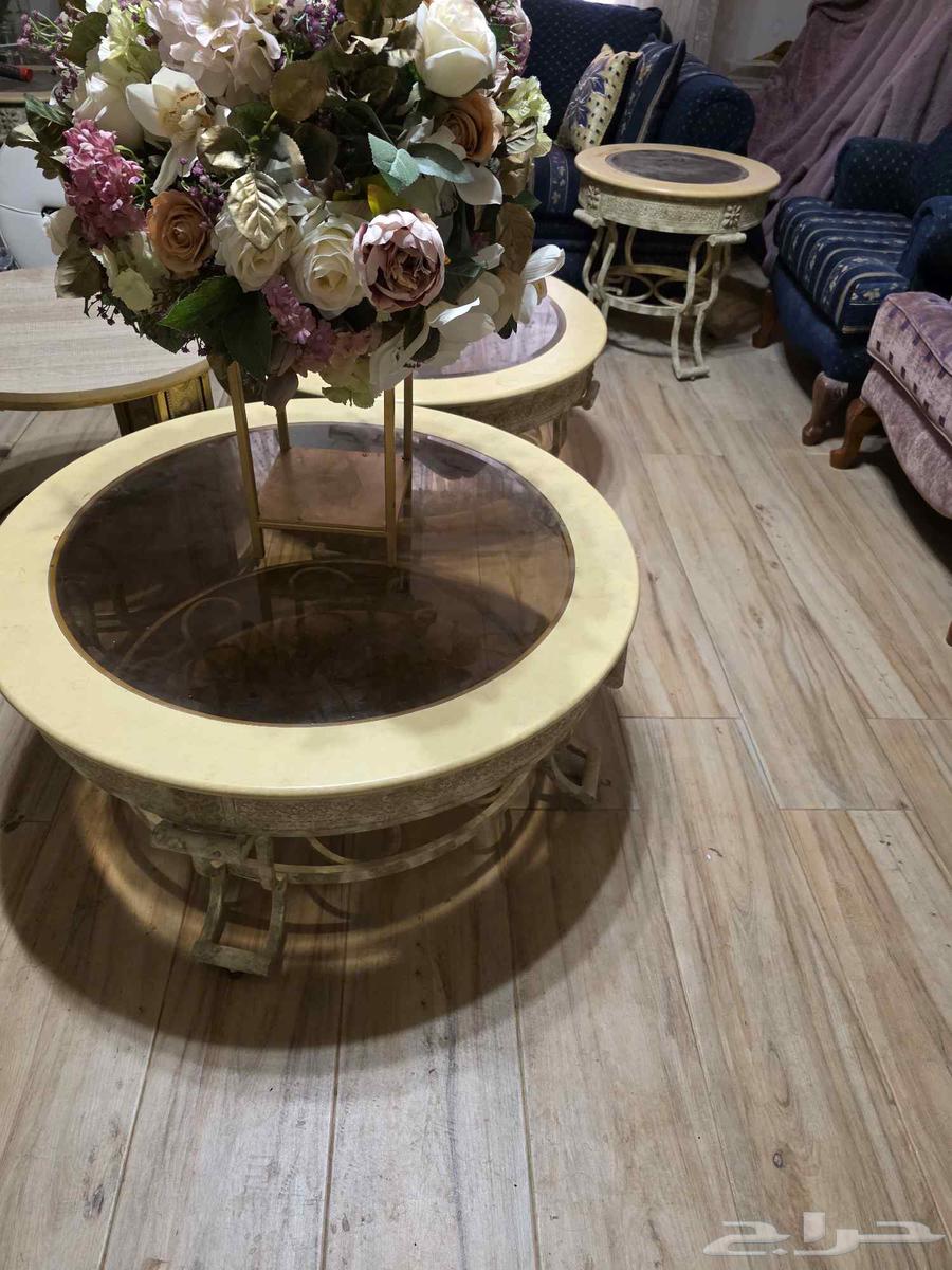 طاولات زجاجية دائريه ثقيله64529840476034110