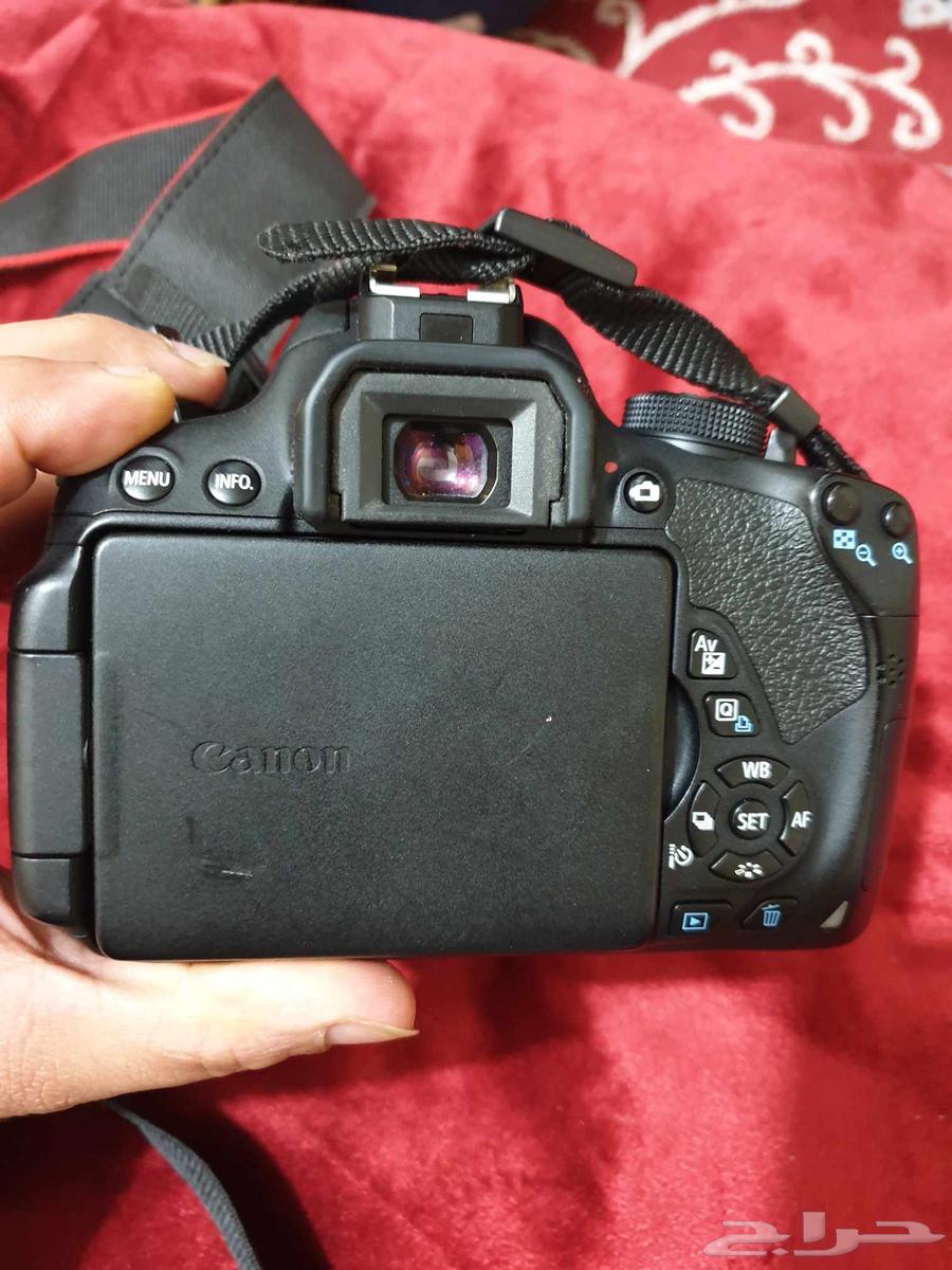 للبيع كاميرا كانون 700D شبة جديد64528280927489113