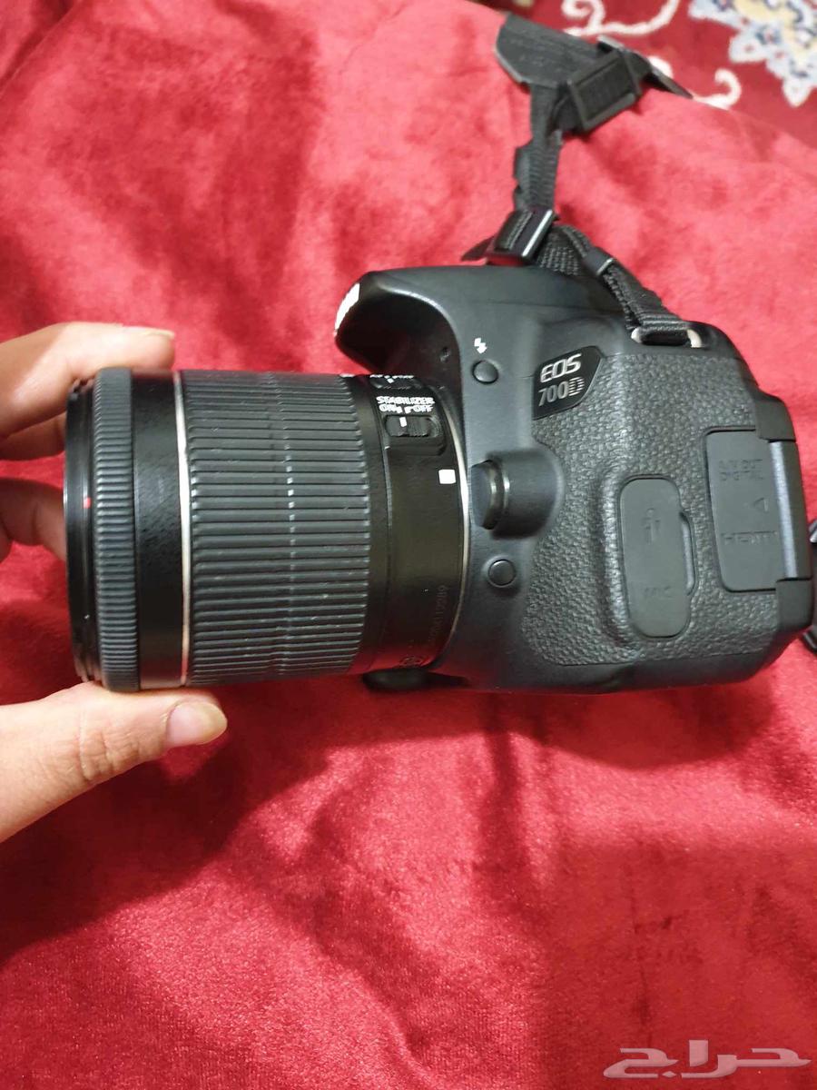 للبيع كاميرا كانون 700D شبة جديد64528280927489114