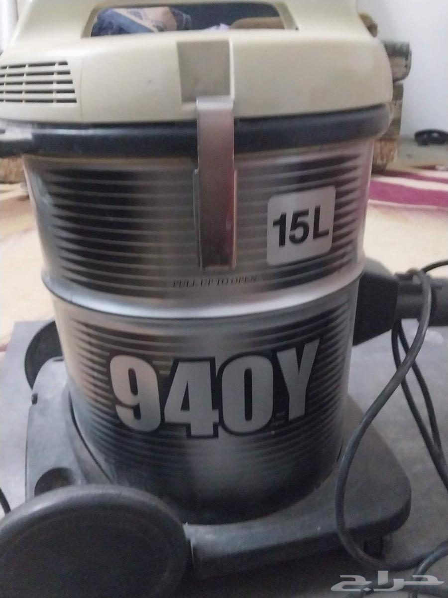 مكنسه كهربائيه هيتاشي تعمل استعمال خفيف مطلوب فيها 200ريال64529755640451111