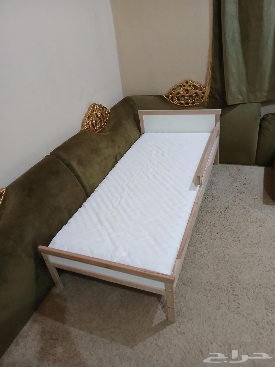 سرير اطفال من ايكيا64558808724353110