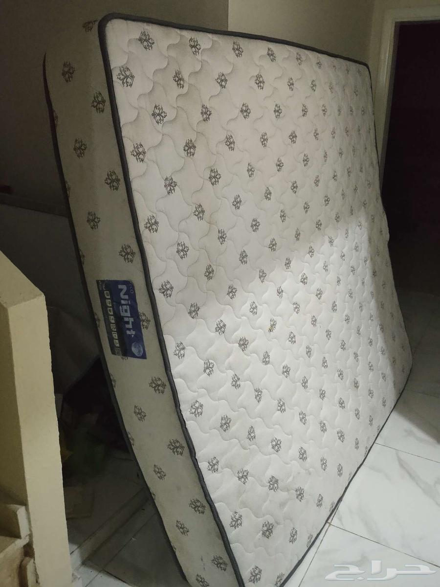 اللعاب وخردوات للبيع64532705807362114