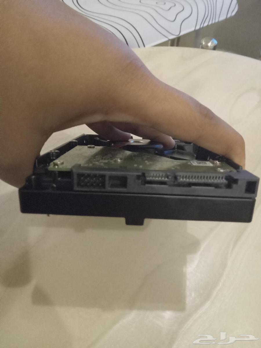 2TB hard drive, in good condition, no issues, from a notebook for 350, negotiable64534844546305112