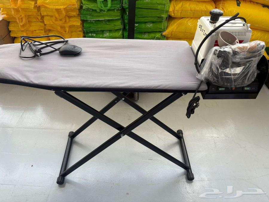 للبيع طاولة كوي نرفة مع بولر بحجم 3 لتر إيطالي64529362818561112