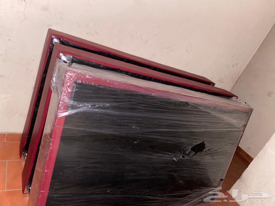 Three beds with mattresses and three tables, all for 60064534649068546112