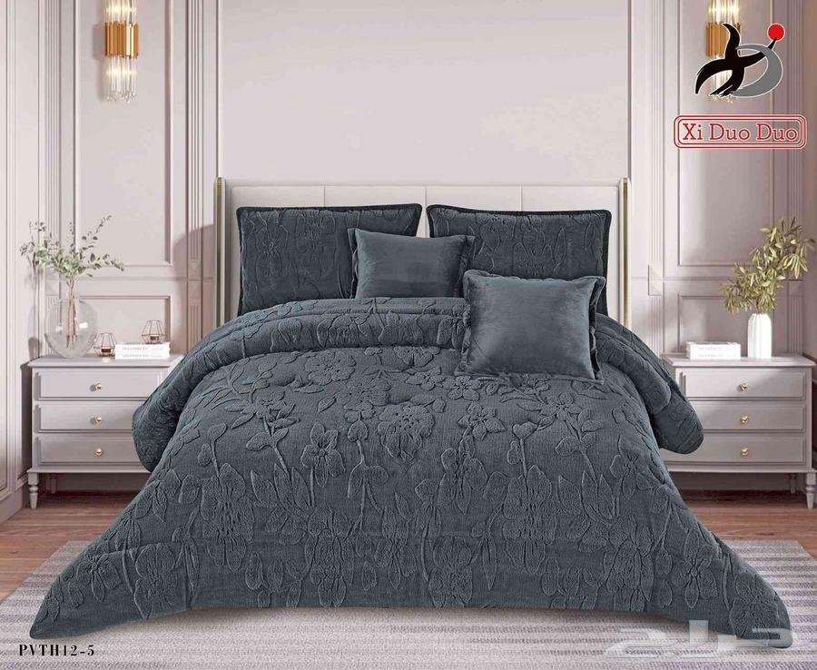 وصل حديثا مفرش شتوي حشوة وسط مخمل ناعم مع فرو سادة64527877404291112