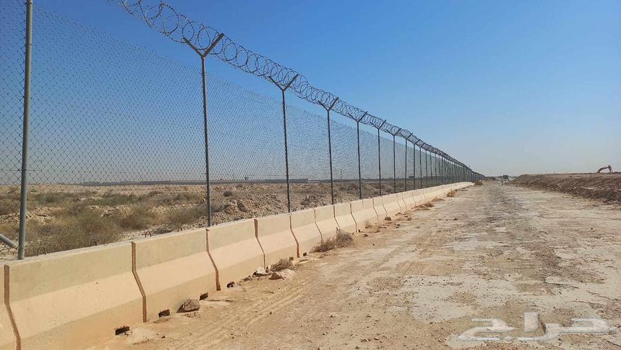 توريد حواجز خرسانيه مستخدمه وجديد نوجرسي64532621442433113