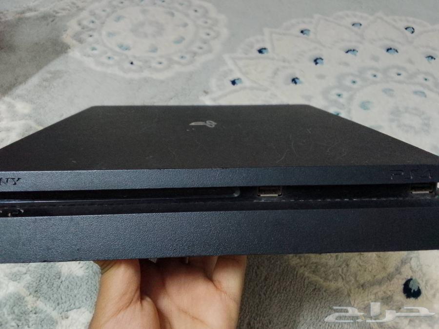 PlayStation 4 for sale, clean and I'll format it for you free with controller and cable64534761641345113