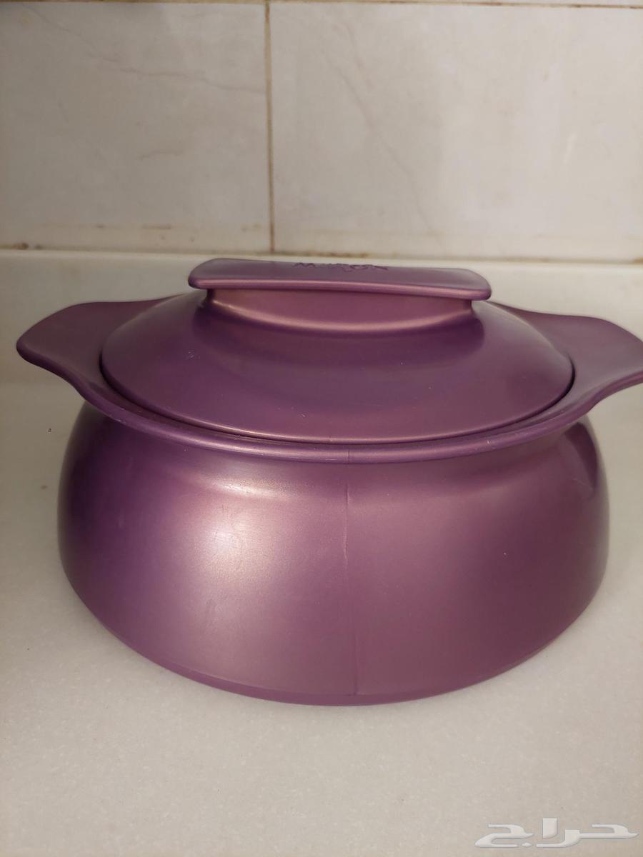 Shoes and sanitary tools, shoes for 10 and the container for 564528921987458112