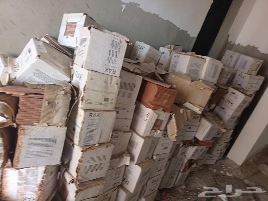 بلاط جديد بالكرتون للبيع ح اج64531280803587111