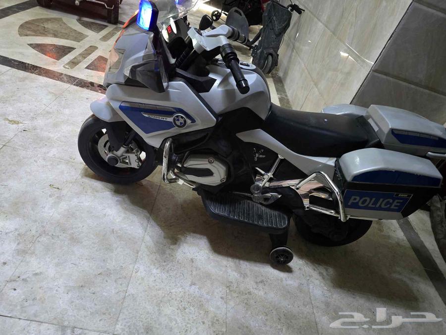 سياره شرطه ودباب شرطه كهرباء64531759622275112