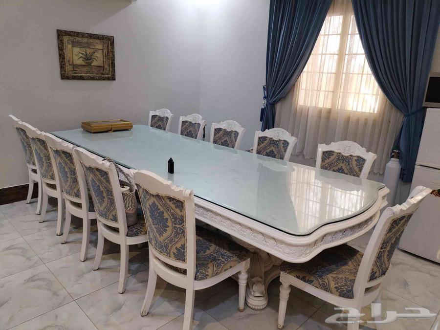 طاولة طعام ملكية ب 12 كرسي64529150839170110