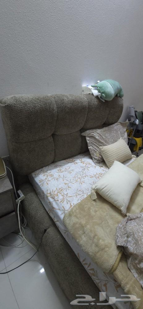 غرفه مودرن بوكليه نفر ونص (فيه فديو تواصل واتساب )64532480274178110