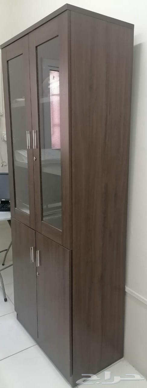 اثاث مكتبي للبيع ( استعمال نظيف )64528436247811110