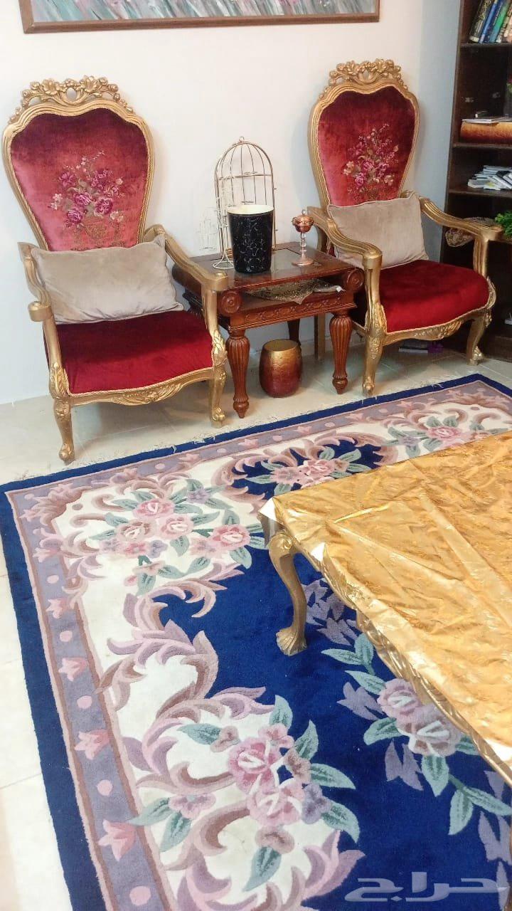 Clean sofa for urgent sale, no defects, 700 SAR64529620334082114