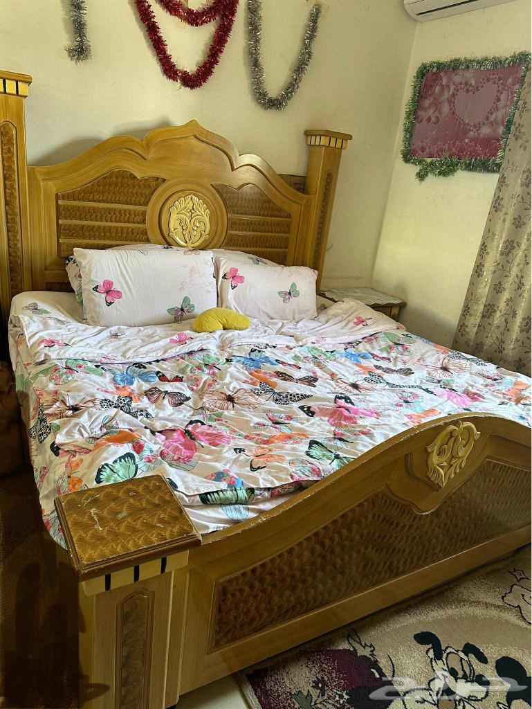 اغراض شبه جديده للبيع حي النهضه64528536343297113