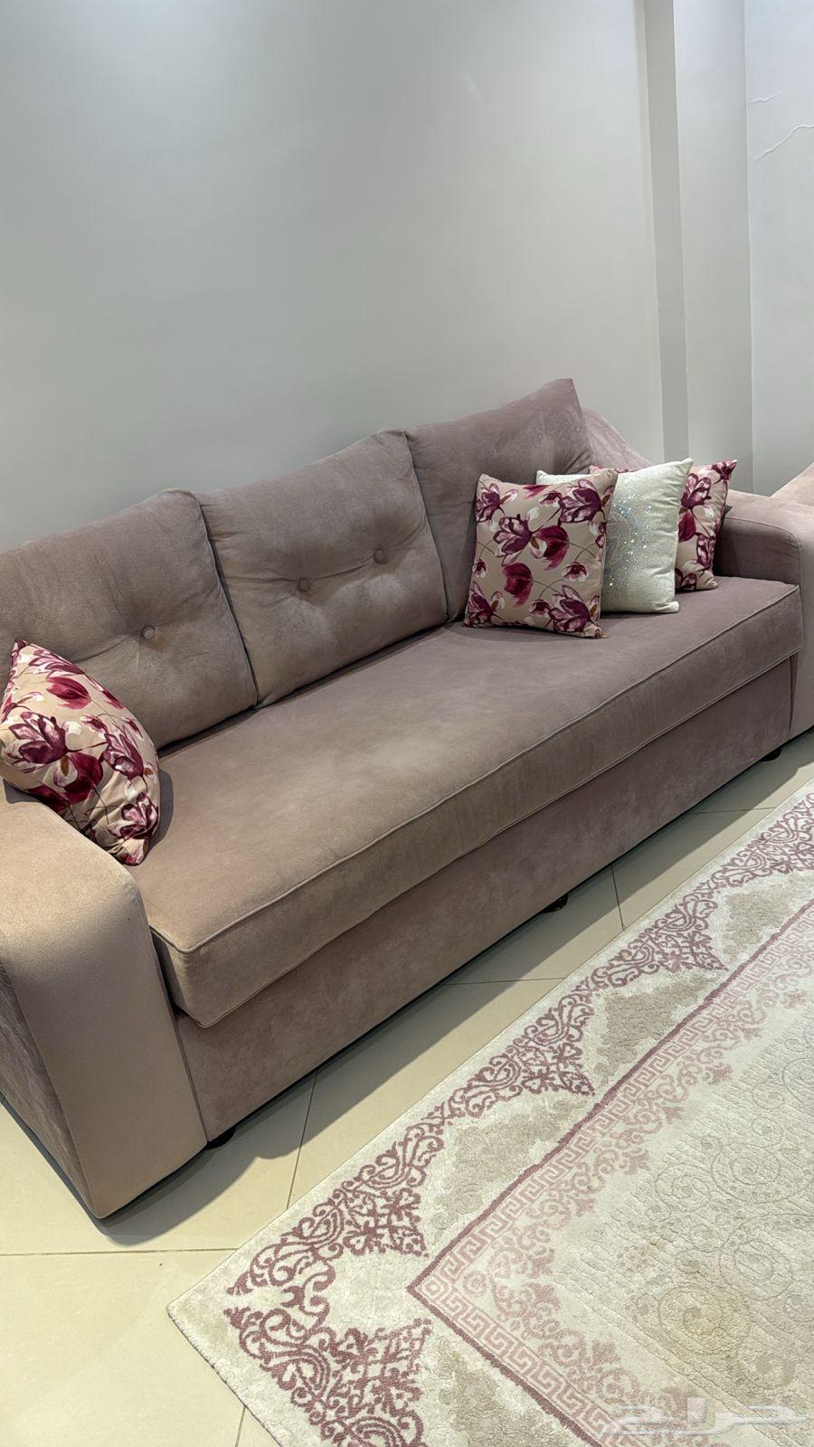 Sofas and Majlis64531802232962111