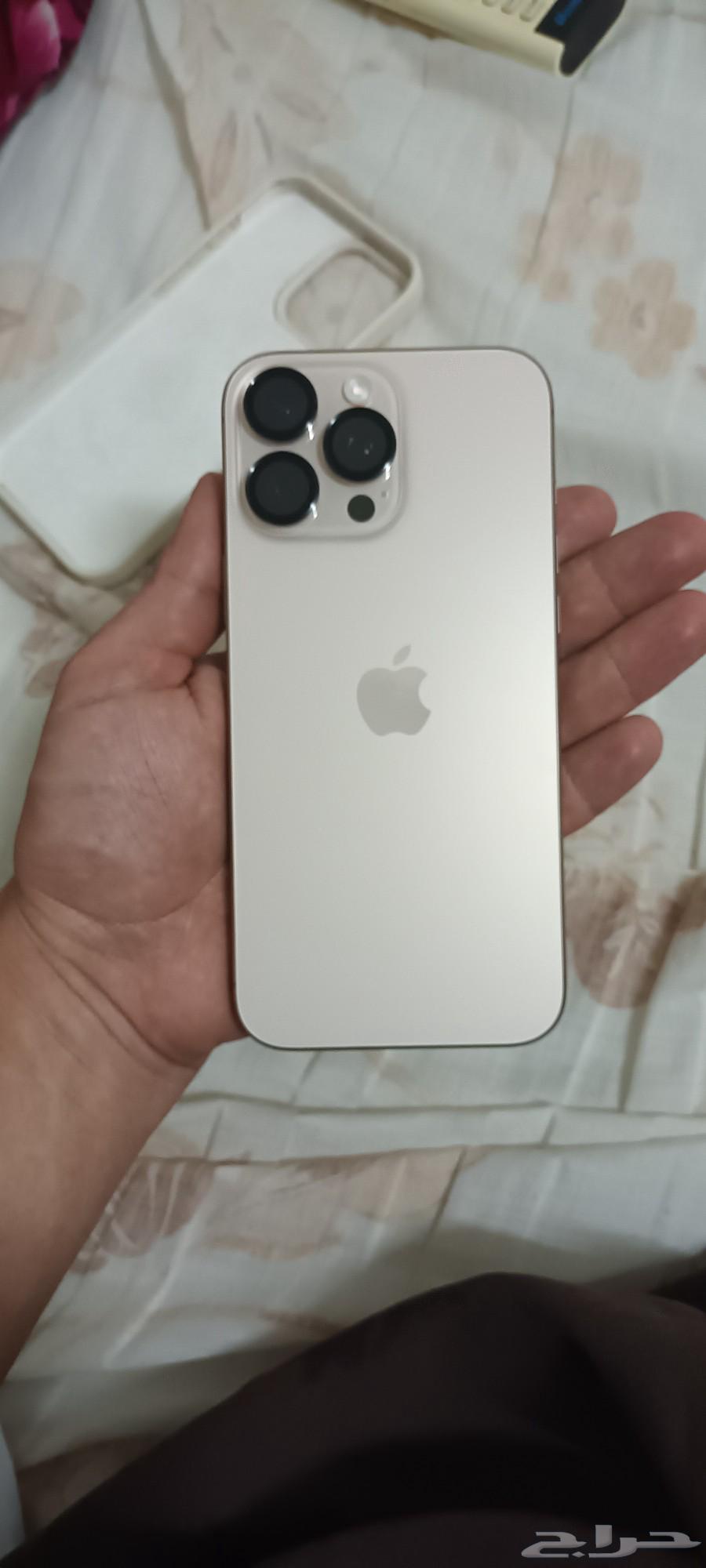 iPhone 16 Pro Max 512GB Titanium Desert 43 charge cycles64534971580546111